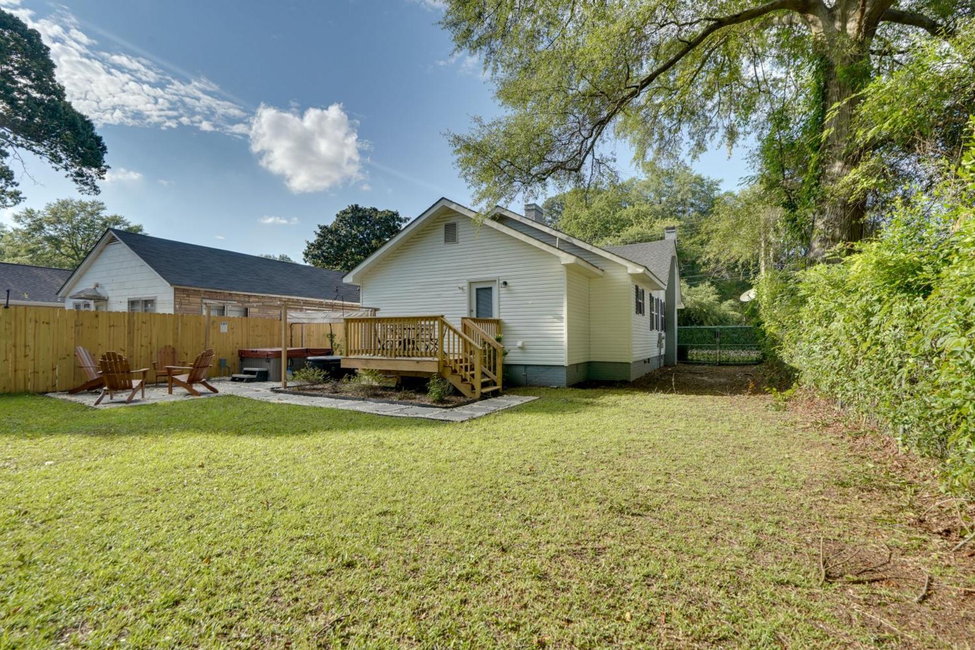 Fayetteville Gem With Private Hot Tub And Cold Plunge! Exterior photo