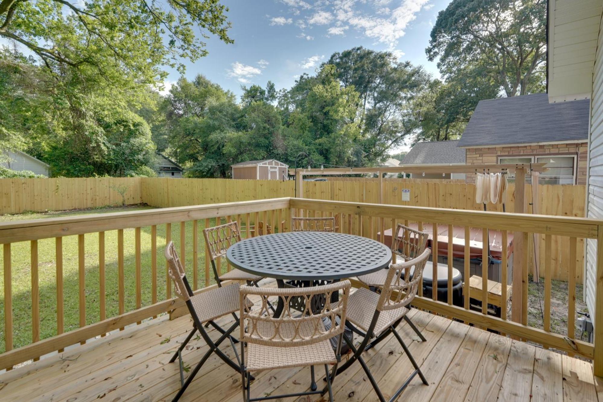 Fayetteville Gem With Private Hot Tub And Cold Plunge! Exterior photo